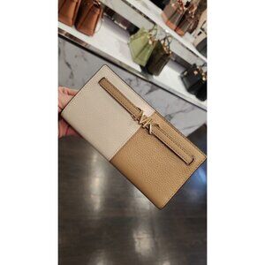 Michael Kors Reed Large Snap Leather Wallet Camel multi